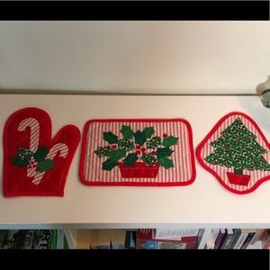 🎄3/15🎄 Christmas Hotpad and 4 Napkins
